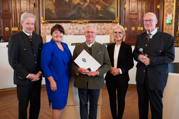 12 Wartingerfeier 2024 Gernot Obersteiner Manuela Kohm Gottfried Lautner Gabriele Kolar Alois Ruhri 600x400 - Verleihung Wartinger-Medaille für Erwachsene 2024