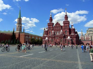 2 Moskau Roter Platz Historisches Museum R0020171 375x281 - Moskau 2014