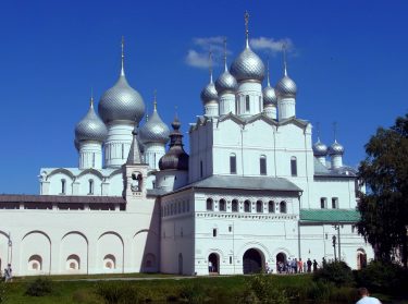 33 Rostow Kreml Weißer Palast Erlöserkirche R0020033 375x279 - Moskau 2014
